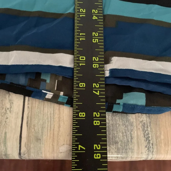 Lane Bryant Women’s Tunic Top Plus 18/20 Bling Boho Blue Geometric Semi Sheer - Picture 10 of 10